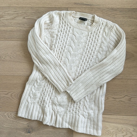 Club Monaco Sweater - Picture 1 of 4